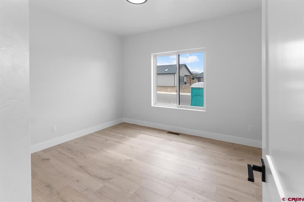 3431 Pinewood Street Property Photo 20