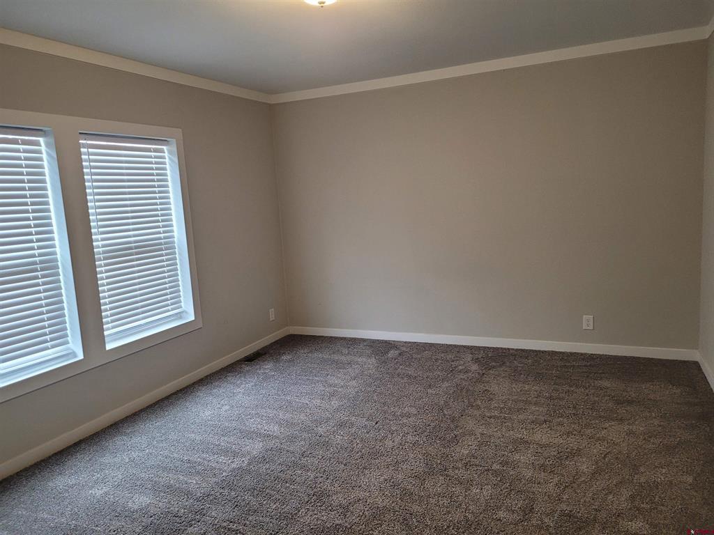 305 9th Street Property Photo 6