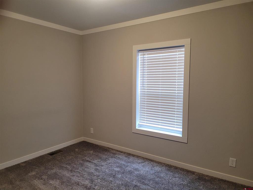 305 9th Street Property Photo 14