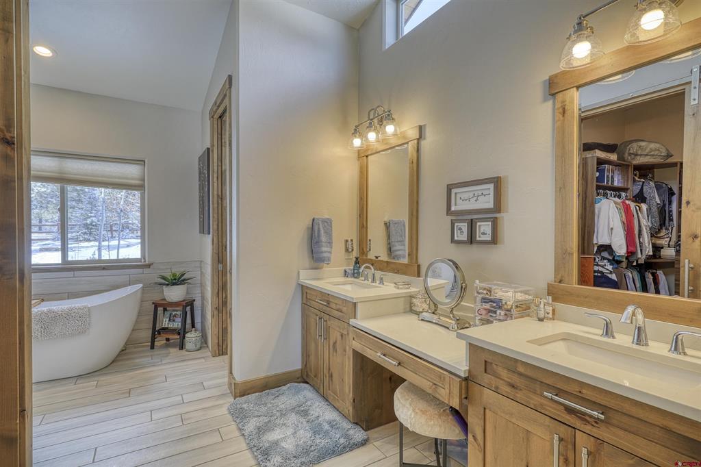 226 Powderhorn Drive Property Photo 16