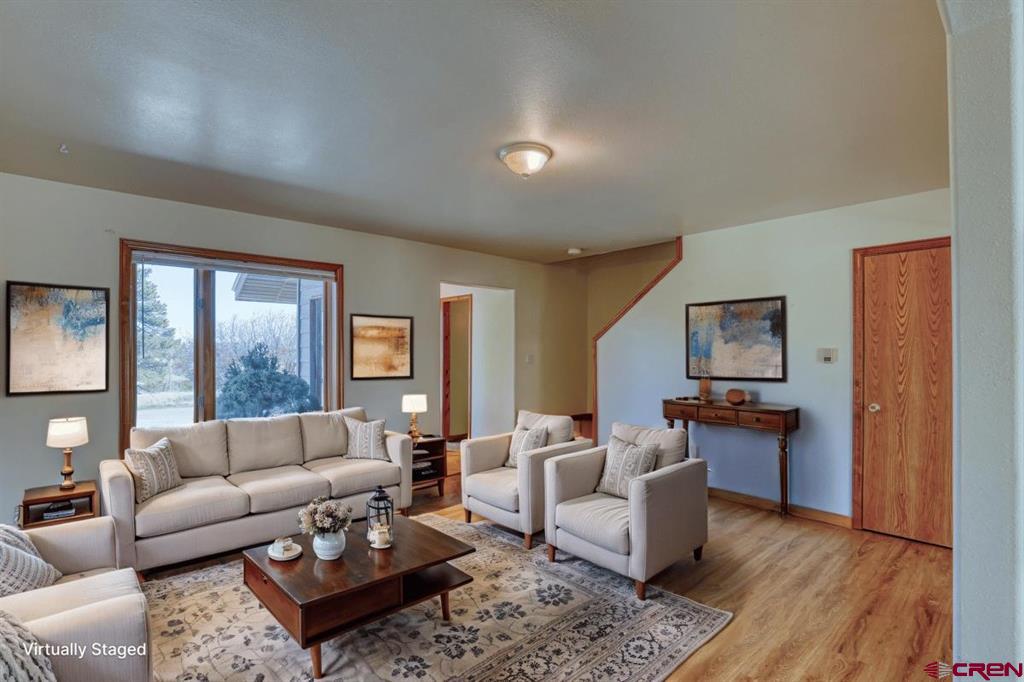 529 E Golf Property Photo 4