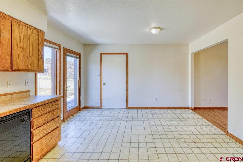 529 E Golf Property Photo 11