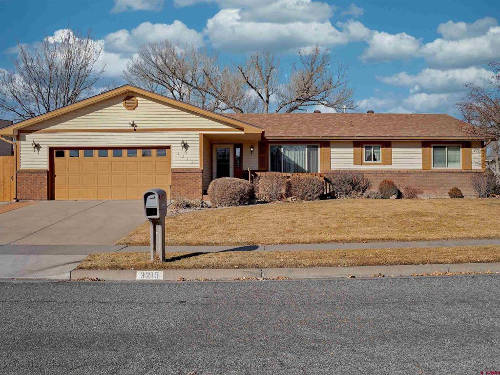 Spring Valley Real Estate Listings Main Image