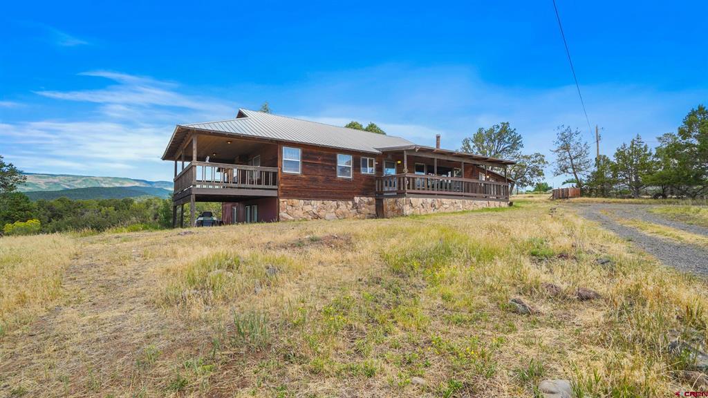 19617 Surface Creek Road Property Photo