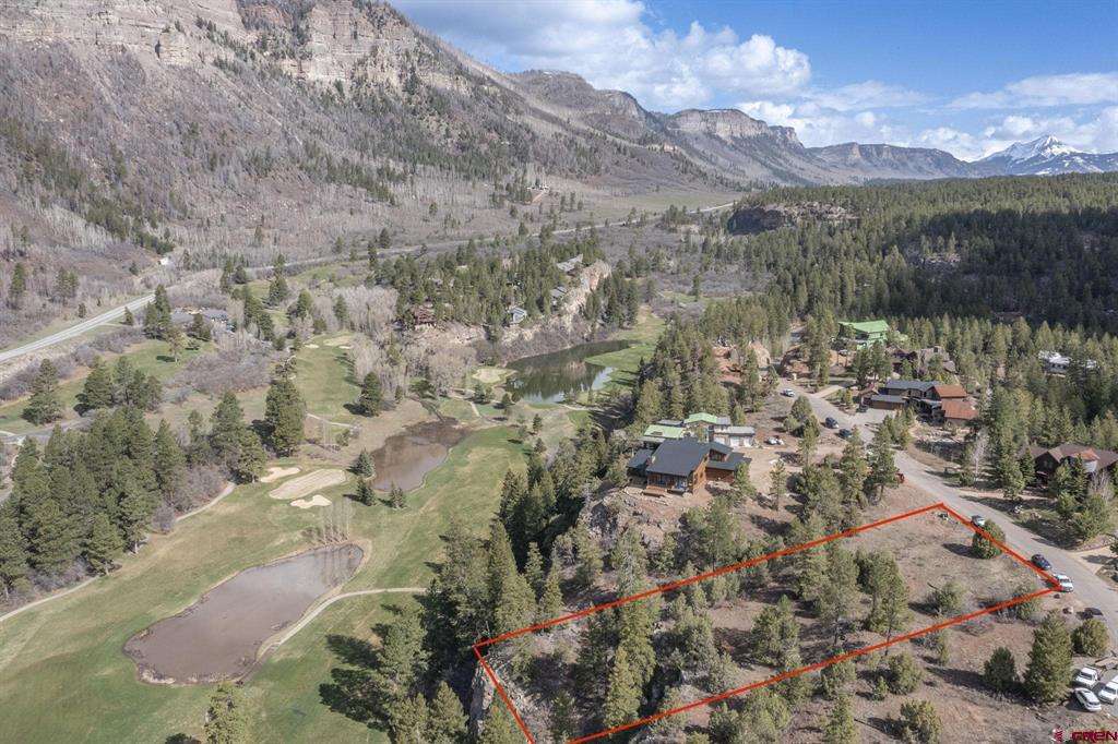 516 Glacier Cliff Drive Property Photo 2