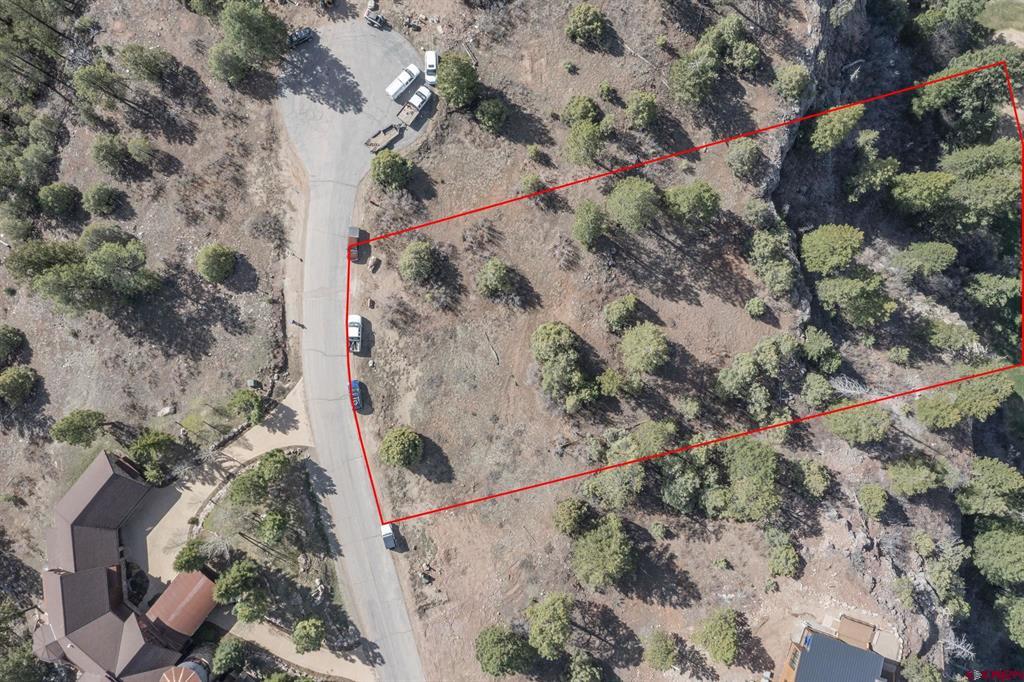 516 Glacier Cliff Drive Property Photo 7