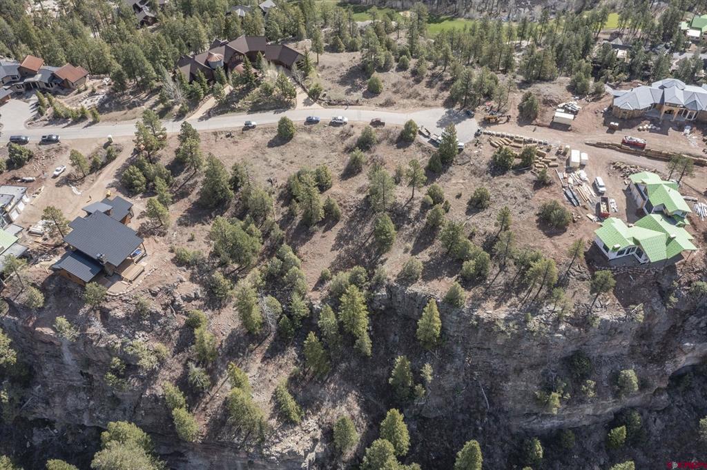 516 Glacier Cliff Drive Property Photo 8
