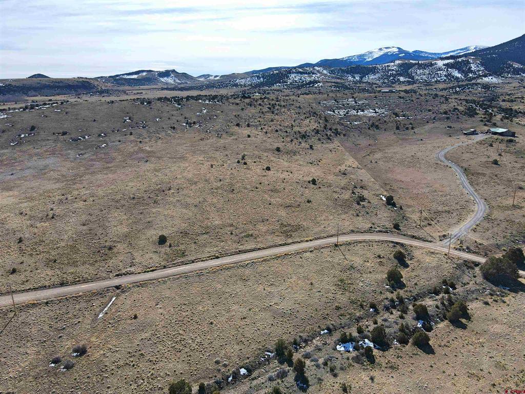 634 Wagon Wheel Road Property Photo