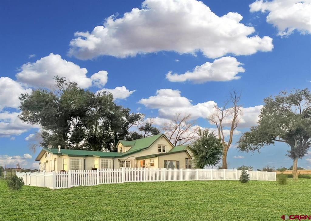 36024 Fruitland Mesa Road Property Photo 1