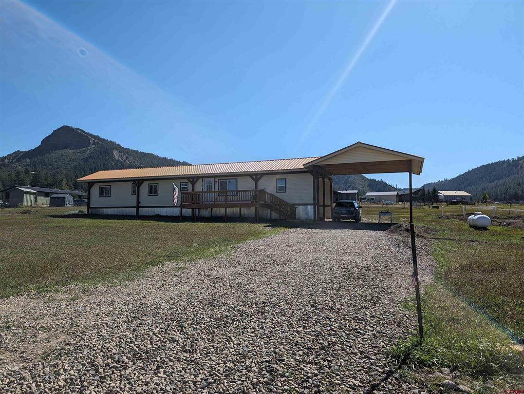156 Toms Place Property Photo