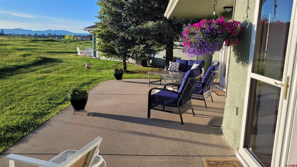53 Edinburgh Circle Property Photo 1
