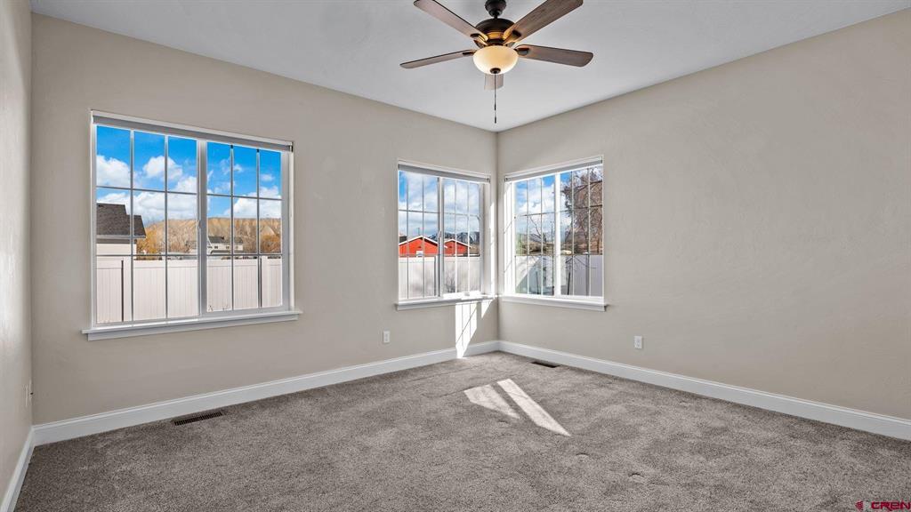 1813 Moonlight Drive Property Photo 10