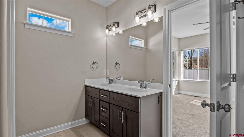 1813 Moonlight Drive Property Photo 12