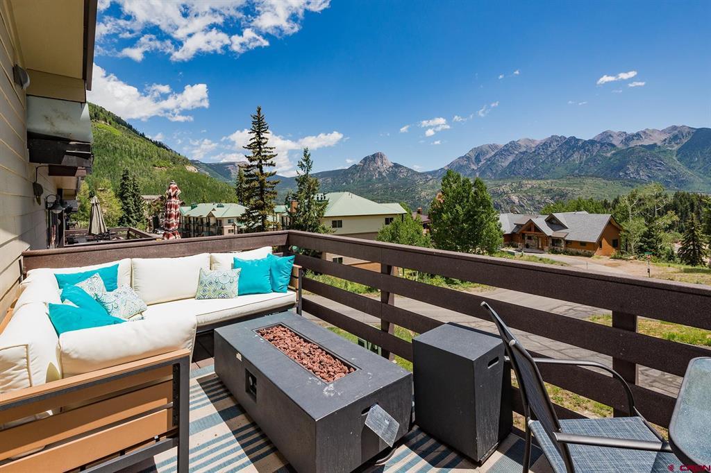 Sitzmark Condos Real Estate Listings Main Image