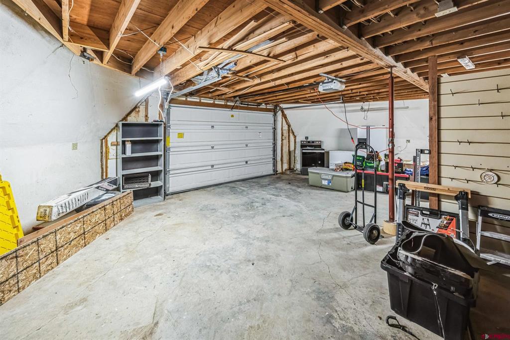 2279 1300 Road Property Photo 8