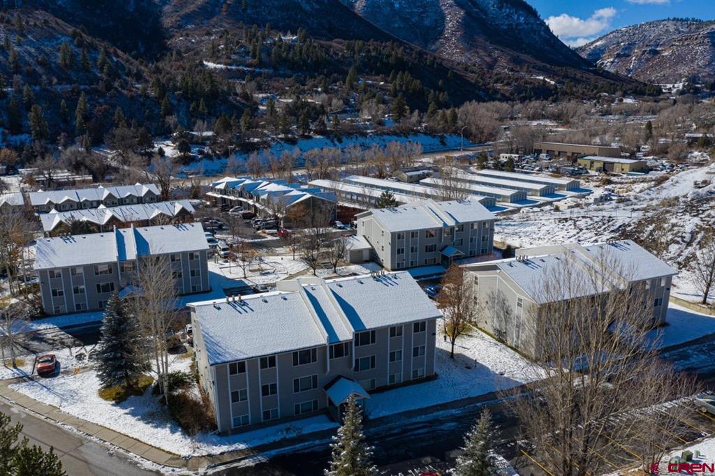 60 Westwood Pl Property Photo 13