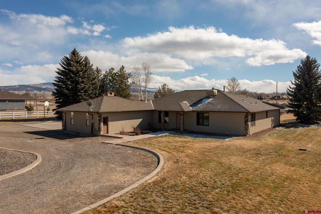 16353 6750 Road Property Photo