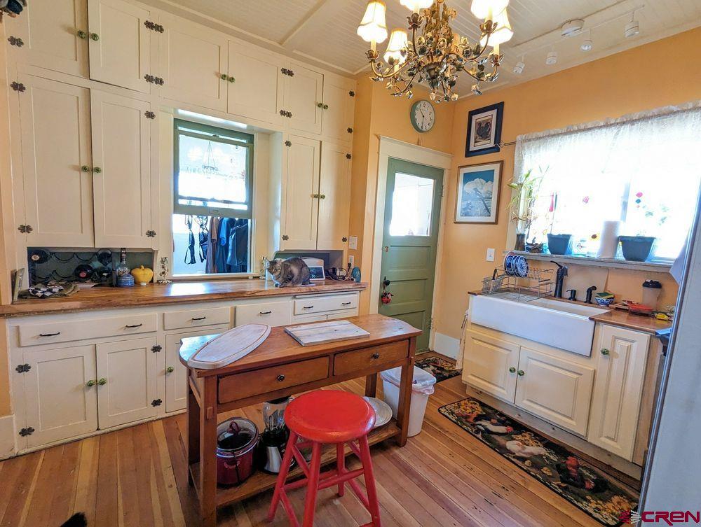 39778 Pitkin Road Property Photo 2