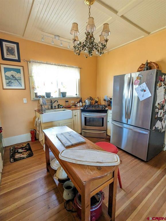39778 Pitkin Road Property Photo 3