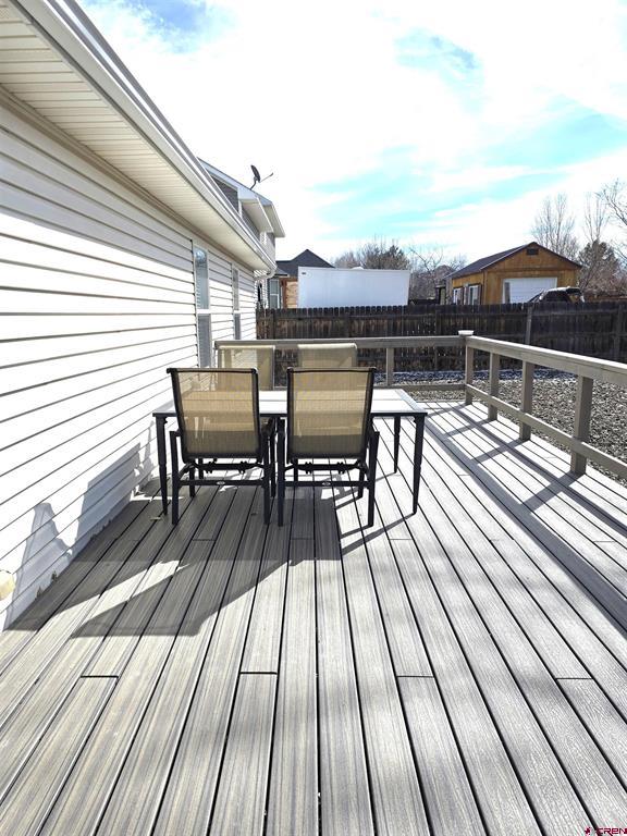 2254 Mead Lane Property Photo 29