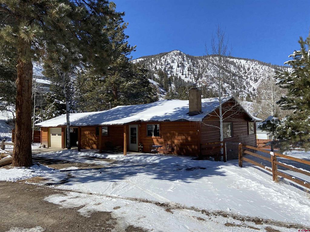 226 W Vine Street Property Photo
