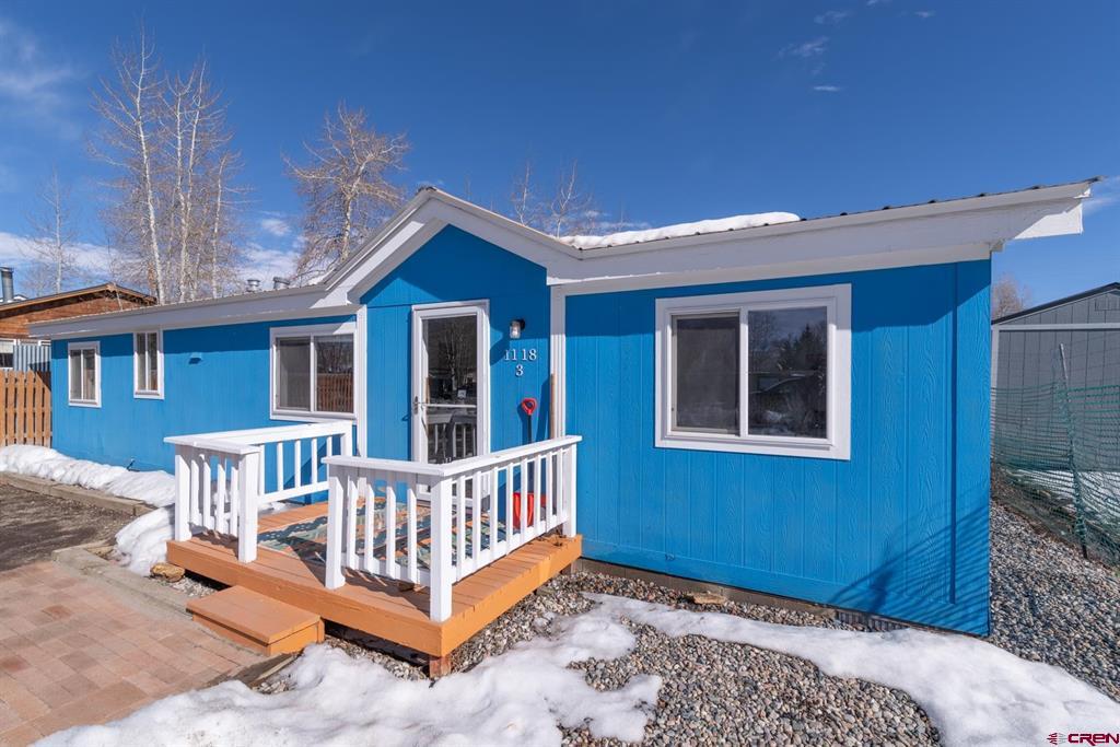 1118 W Tomichi Avenue Property Photo
