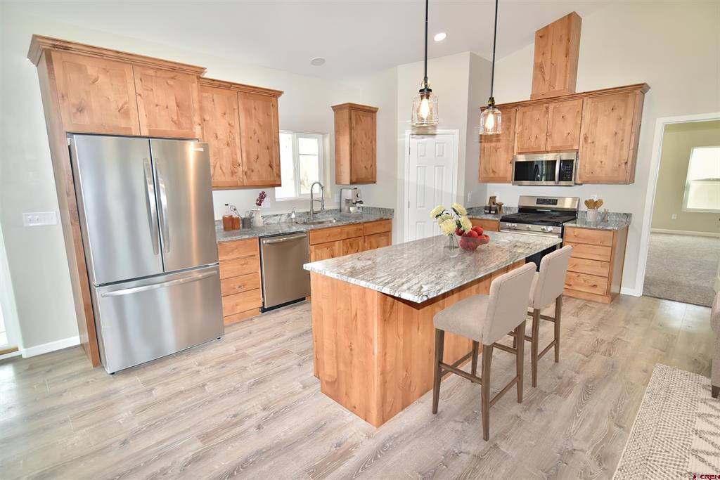 1521 Criterion Street Property Photo 4