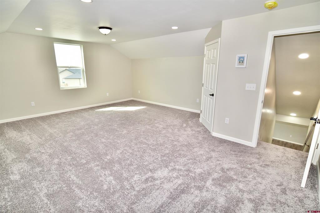 1521 Criterion Street Property Photo 12
