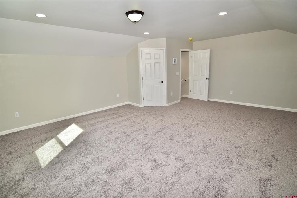 1521 Criterion Street Property Photo 13