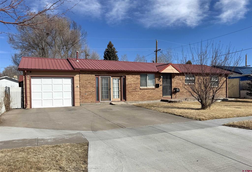 309 14th Street Property Photo