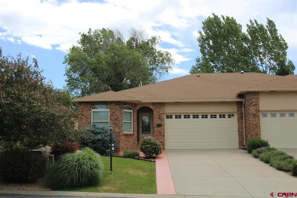 1335 SE Stonebridge Drive