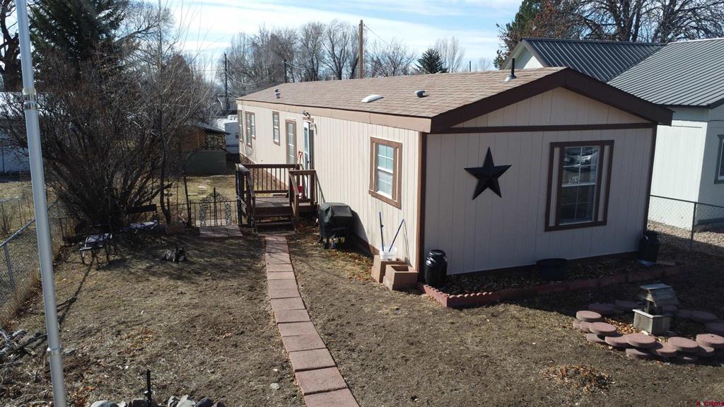 565 W Main Street Property Photo