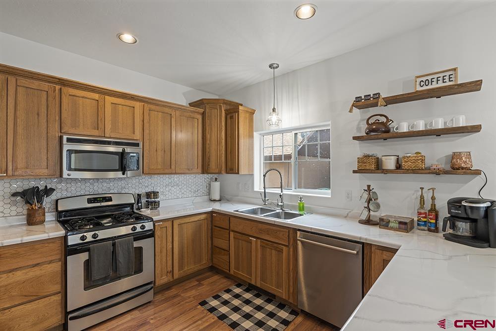 1710 N Taylor Circle Property Photo 12