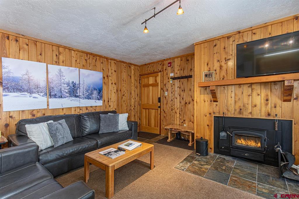 395 Sheol Street Property Photo 7