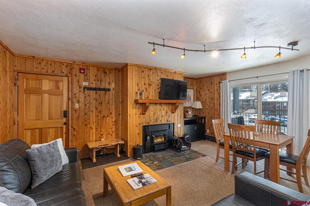 395 Sheol Street Property Photo 10