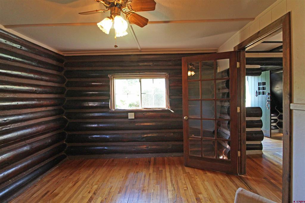 650 W Grand Ave Property Photo 7
