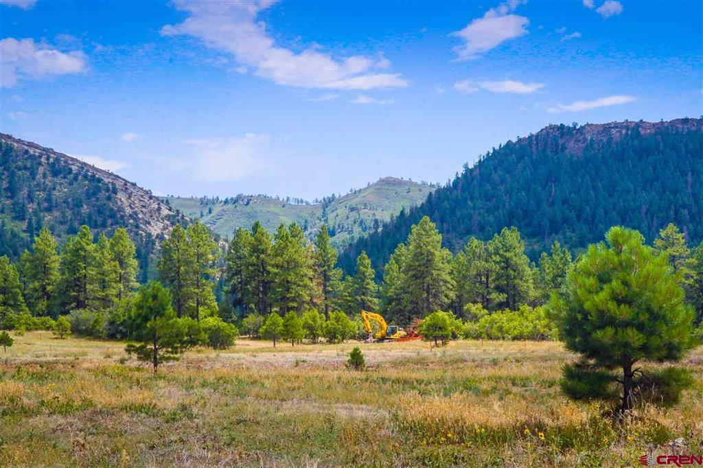 Edgemont Meadows Real Estate Listings Main Image