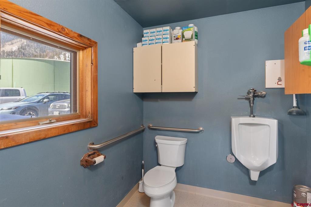 10 E San Bernardo Drive Property Photo 10