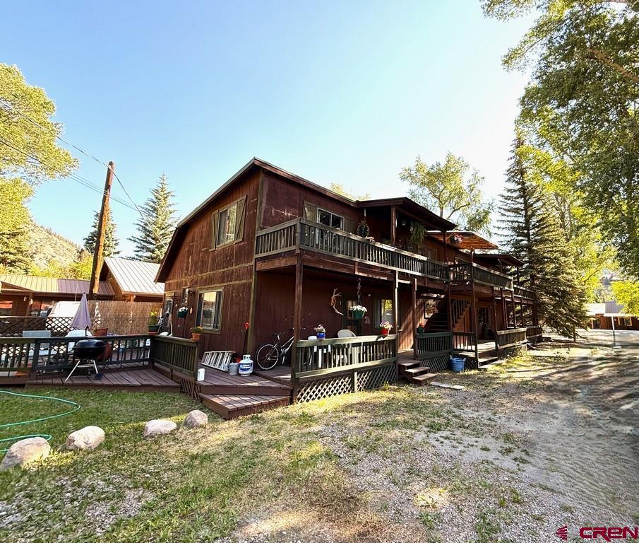 130 Cleborn Street Property Photo 3