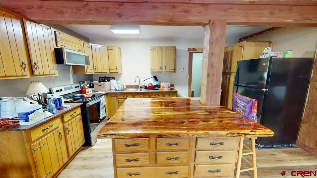 130 Cleborn Street Property Photo 6