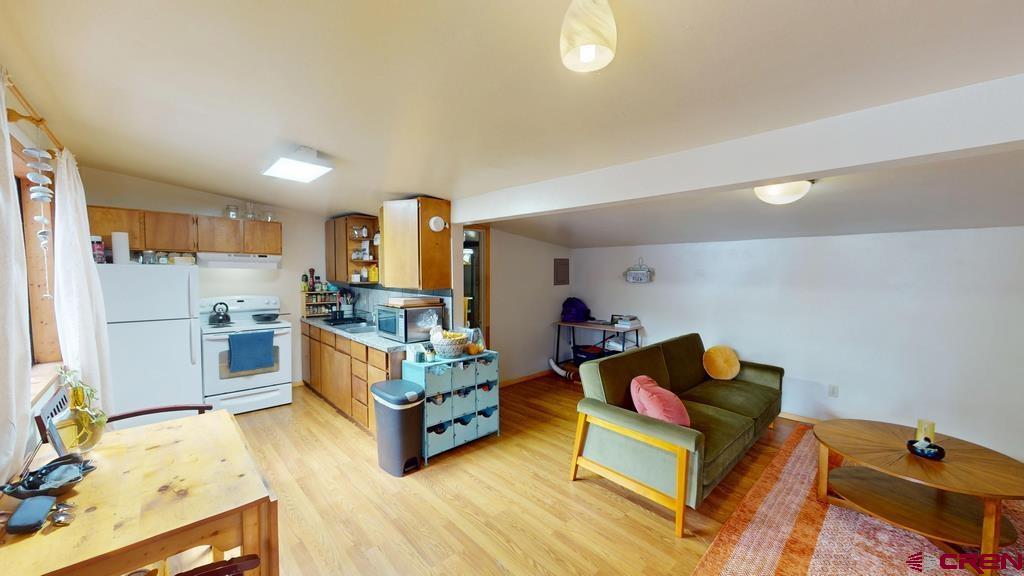 130 Cleborn Street Property Photo 21