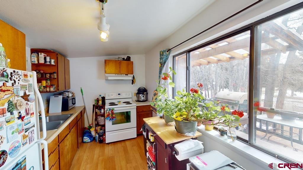 130 Cleborn Street Property Photo 27