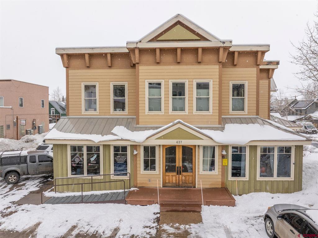 427 Belleview Avenue Property Photo