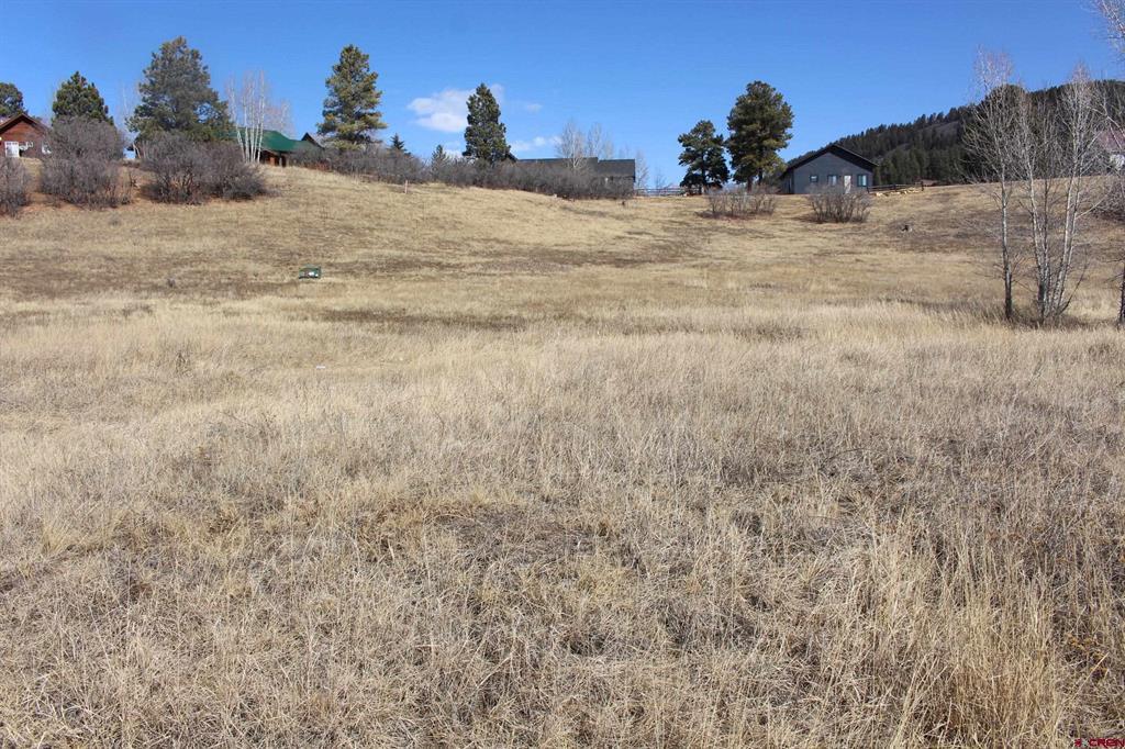 1572 Hills Circle Property Photo 8