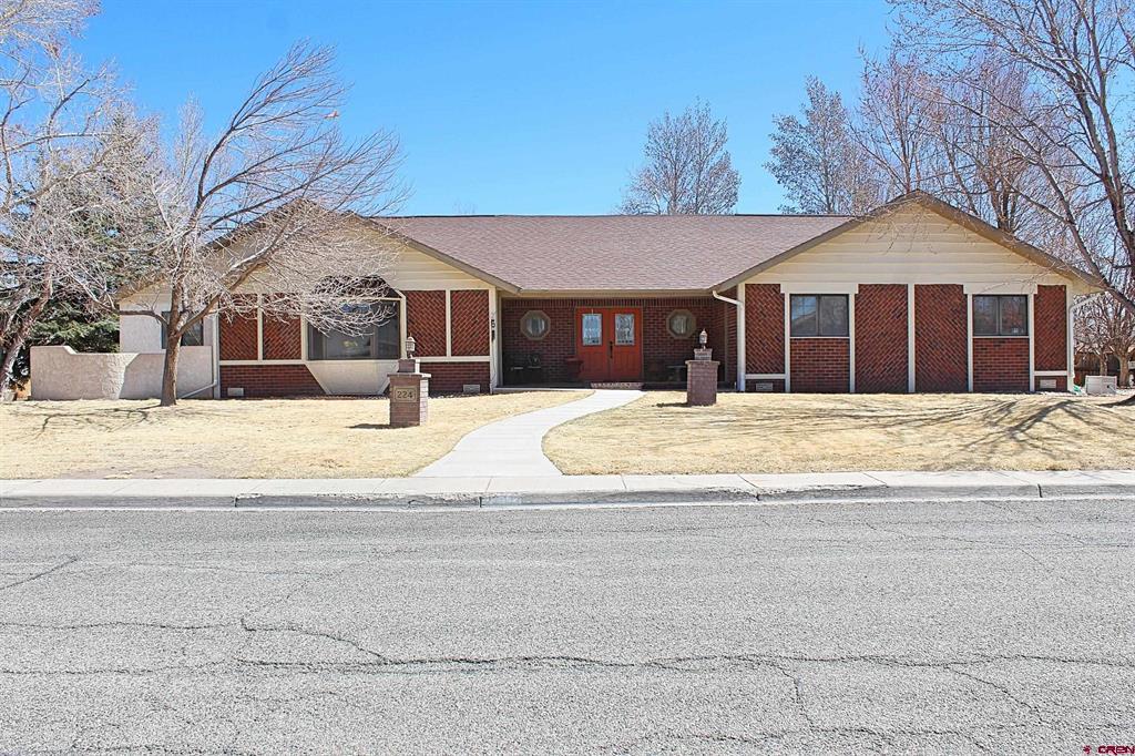 224 Riverwood Drive Property Photo