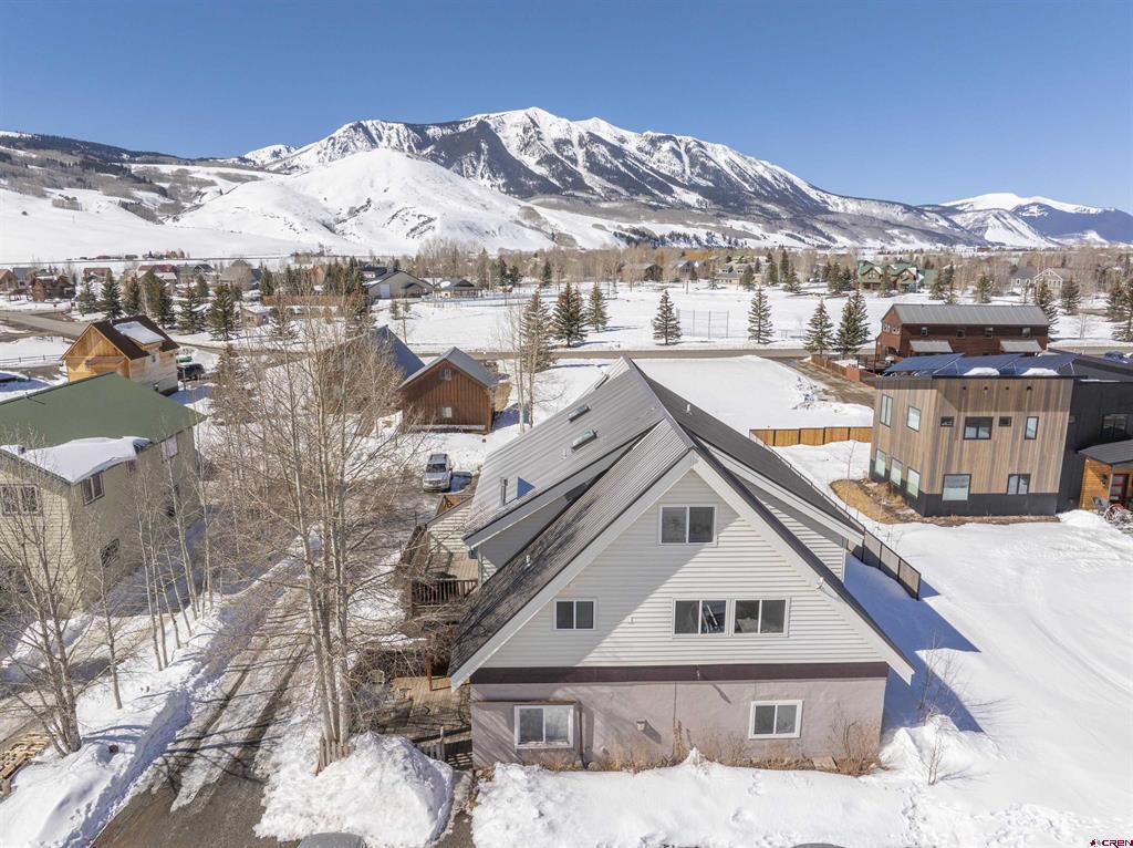 217 Gillaspey Avenue Property Photo