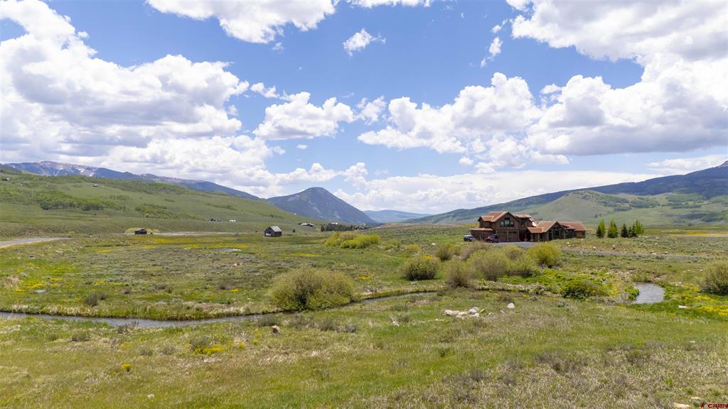 679 S Avion Drive Property Photo 19