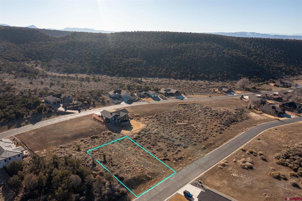 705 Se Pinyon Street Property Photo