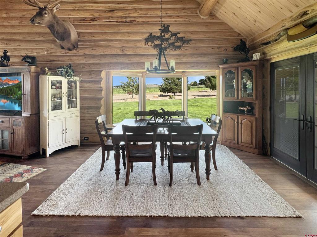 5890 Sawmill Mesa Road Property Photo 8
