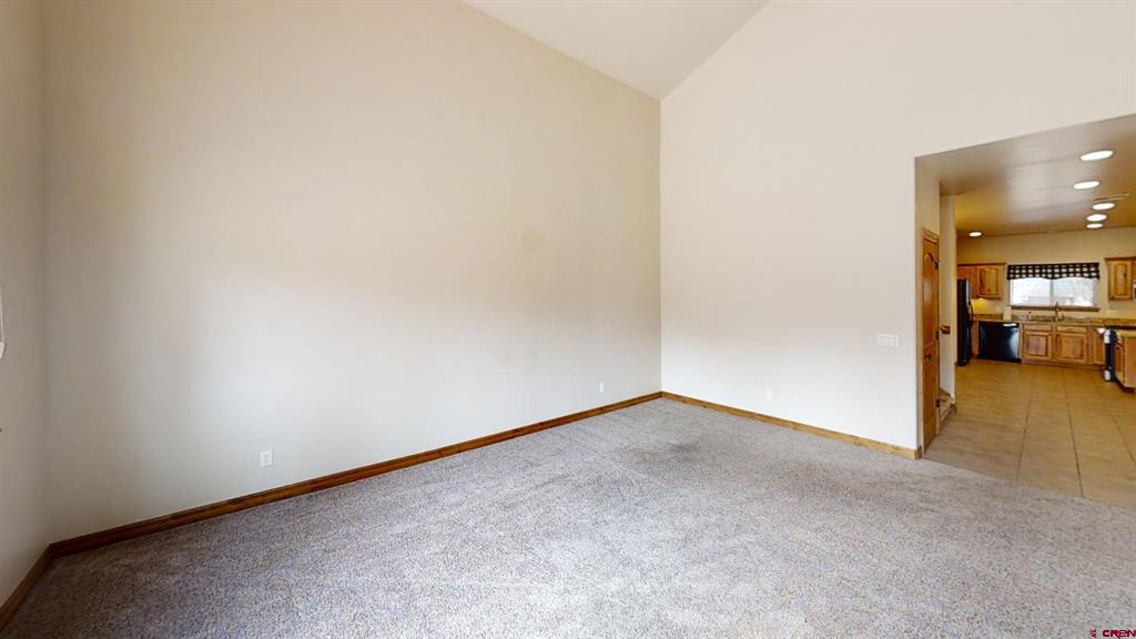 135 Eaton #1021 Drive Property Photo 14
